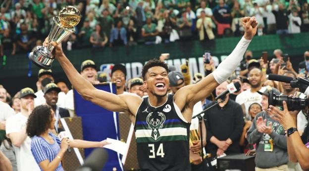 BUCKS WIN NBA CHAMPIONSHIP
