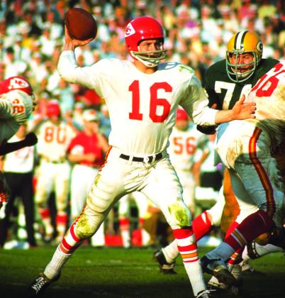 Chiefs, Fans, Mourn Passing of Len Dawson