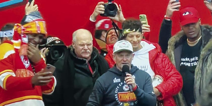 ‘How About Those C-H-I-E-F-S!’