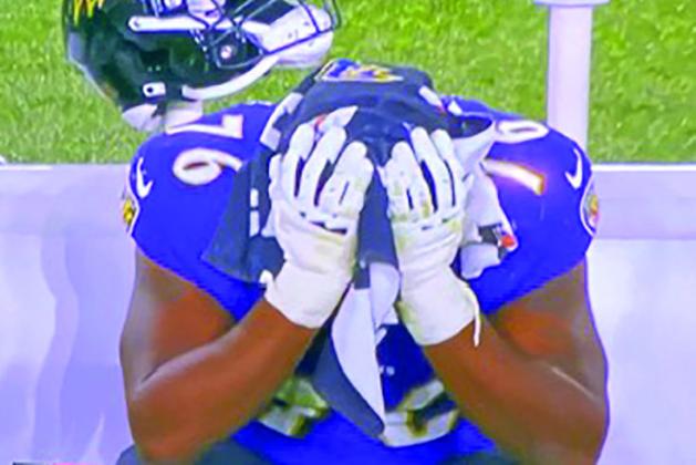 A Baltimore Ravens player reacts after the tough loss against the K. C. Chiefs on Sunday. screenshotphoto