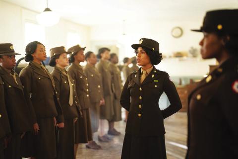 Kerry Washington (center) stars in the inspiring story of World War II’s only Women’s Army Corps unit of color. photo/netflix