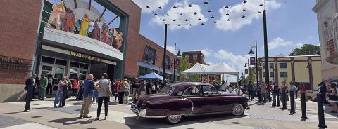 A look at 18th &amp; Vines Pedestrian Mall (Courtesy Spectrum--Derek Zimmerman)