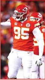 Chiefs, Jones Agree to New Contract