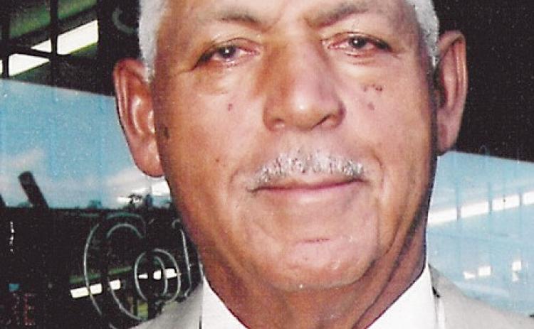 Pioneering Kansas City Businessman Leon Stapleton Dies