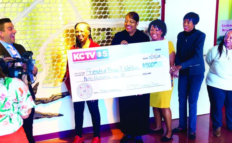 FRIENDS OF BRUCE R. WATKINS CULTURAL HERITAGE CENTER ORGANIZATION RECEIVES 3 DEGREE GUARANTEE DONATION OF $900 FROM KCTV5 —Shown from left: KCTV Anchor Julia Avery; Meteorologist Greg Bennett; Friends of Bruce R. Watkins Board President, Gayle Hill- Suber; Rev. Dr. Sharon Fisher; Denise Fields; Melba Curls; and Pamela Strozier. Hear more about this donation at KCTV-5.com.